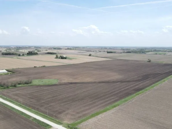 1 200th St, Shell Rock, IA 50670