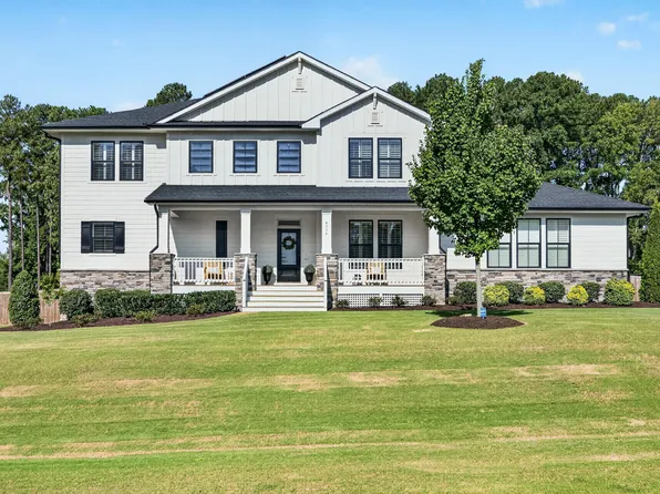 4316 Mosaic Ct, Apex, NC 27539