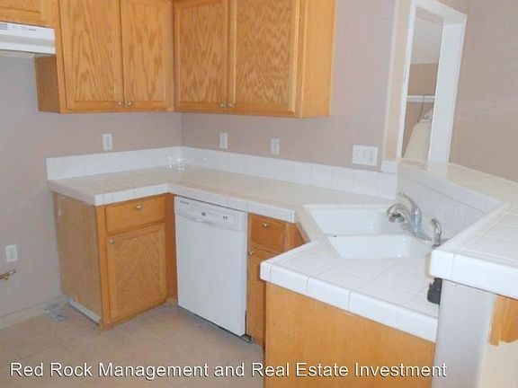 4th image of 7274 Twin Maples Ct