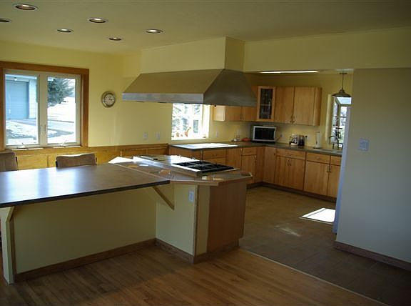 $8000 GE Monogram Stove and Hood