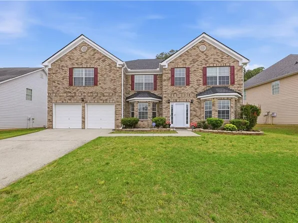 4693 Shaded Oak Ln, Forest Park, GA 30297