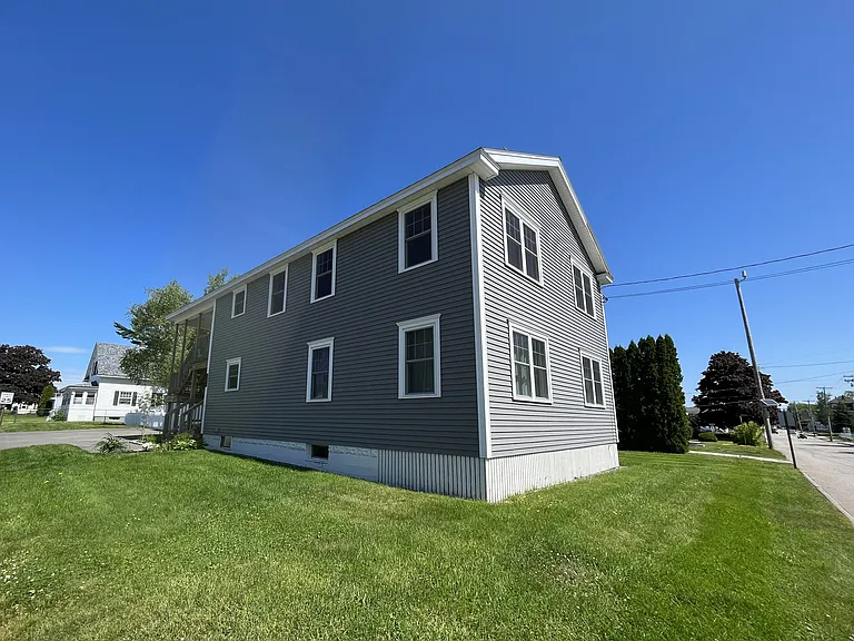 238 Hill St #2 — Photo 3