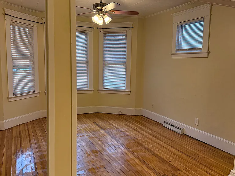 815 Campbell Ave #1 — Photo 3