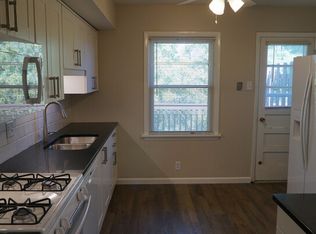 630 Broadmoor Dr APT C, Chesterfield, MO 63017