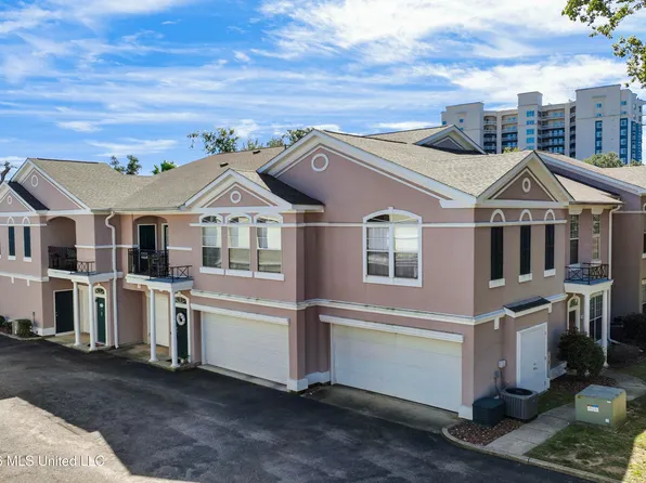 2252 Beach Dr APT 2304, Gulfport, MS 39507