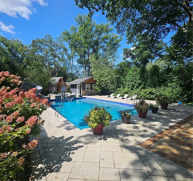 1st image of 358 Sandhurst Rd