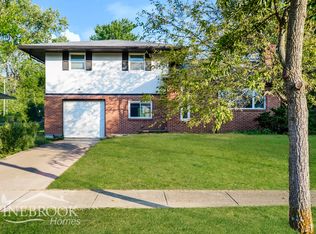 1881 Riverdale Rd, Columbus, OH 43232