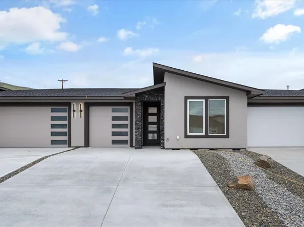 1106 Fairhaven Loop #33, Richland, WA 99352