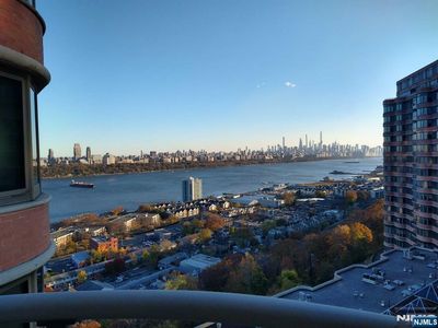 100 Carlyle Dr #12G, Cliffside Park, NJ, 07010
