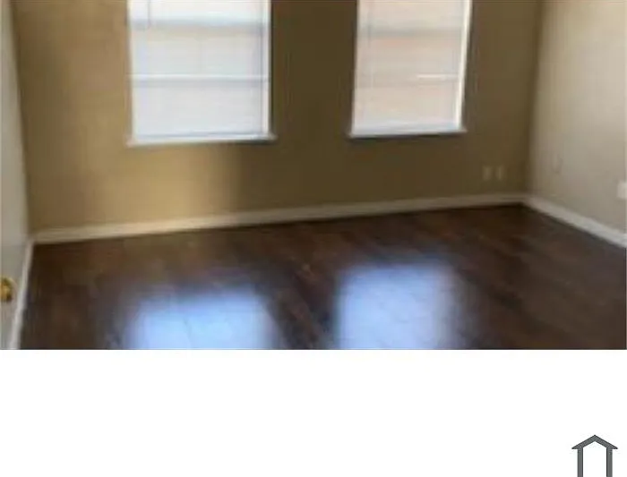 2 bed, 1.5 bath, $1,190 — Photo 3