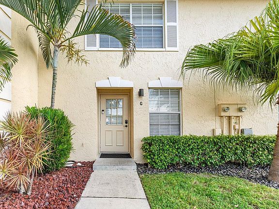 2nd image of 210 Foxtail Dr Apt G