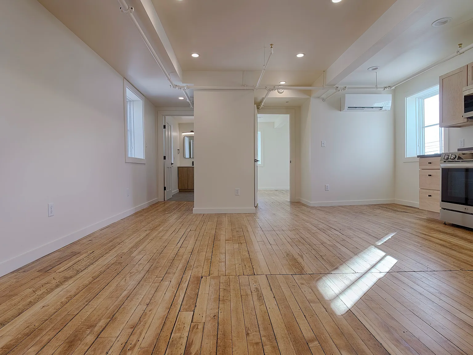 1 bed, 500 sqft, $1,399 — Photo 4