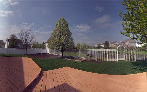 5th image of 813 Stuyvesant Dr