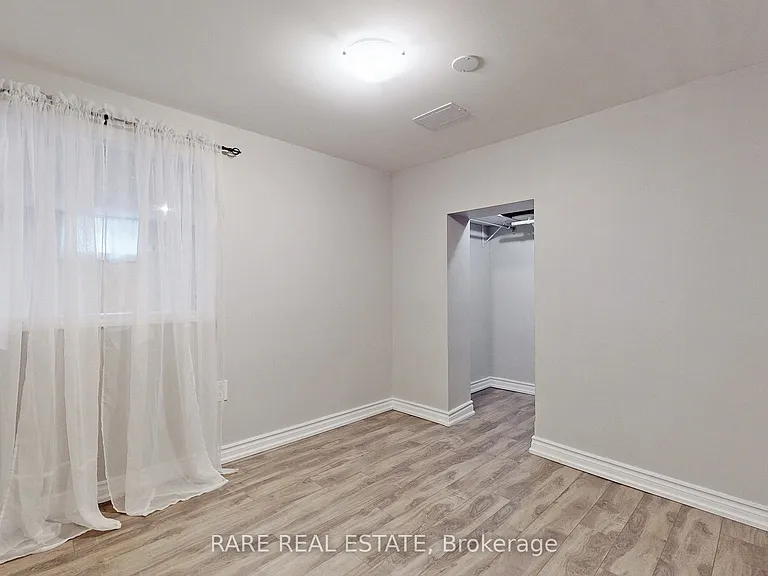508 Upper Gage Ave #LOWER — Photo 13