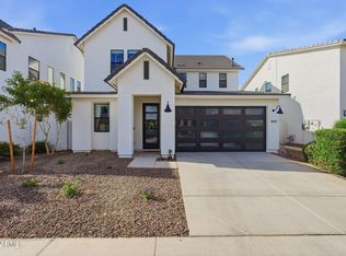 3592 W COBALT Court, San Tan Valley, AZ 85144