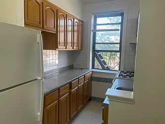 Rented by Metropolis International Realty Inc.