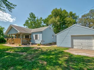 1417 W Union Chapel Rd, Nixa, MO 65714