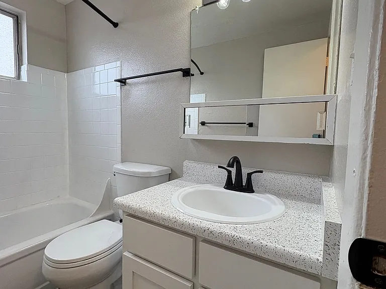 Garden Center Apt. 62, 64 & 70 — Photo 36