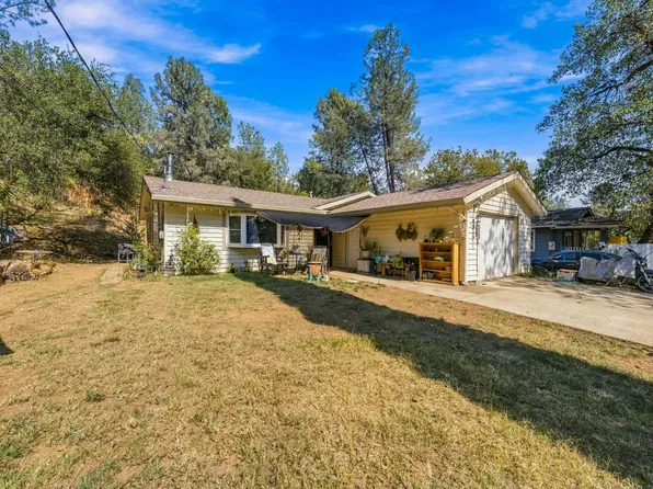 3701 Laurel St, Shasta Lake, CA 96019