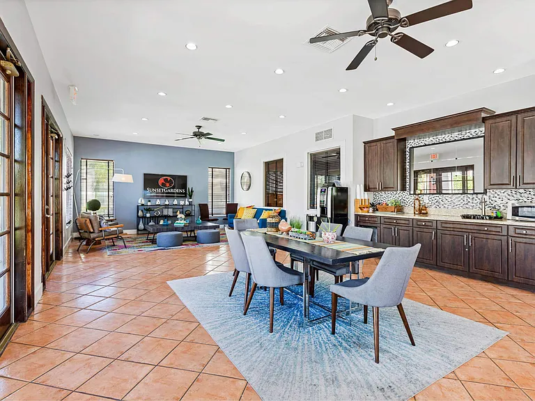 Miami FL apartments For Rent | Sunset Gardens Apartments |Kendall, Florida Area