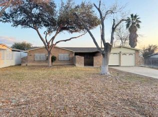 319 Farrell Rd, Laredo, TX 78045