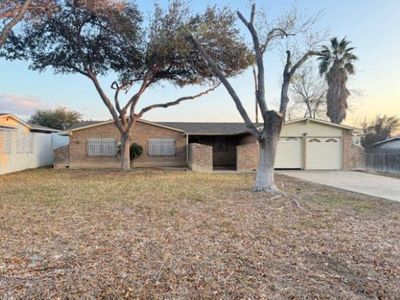 319 Farrell Rd, Laredo, TX, 78045