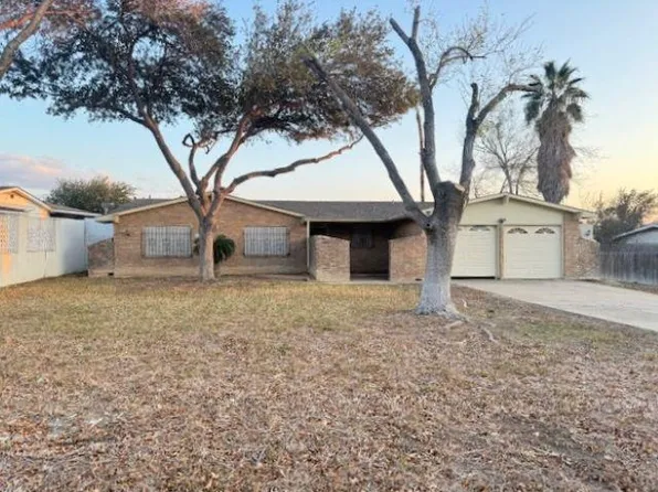 319 Farrell Rd, Laredo, TX 78045