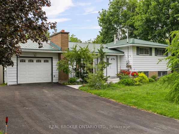 493 Bay St, Orillia, ON L3V 3X8