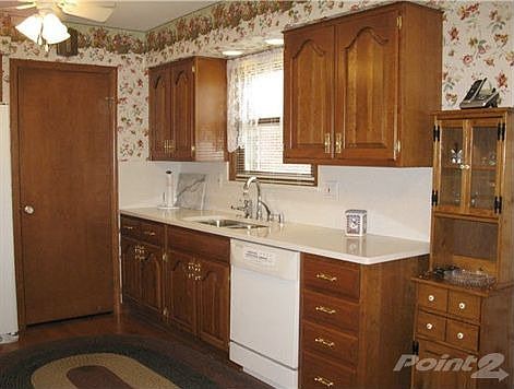 4th image of 14531 White Ave