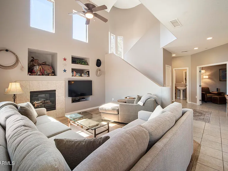19475 N Grayhawk Dr #1078 — Photo 8