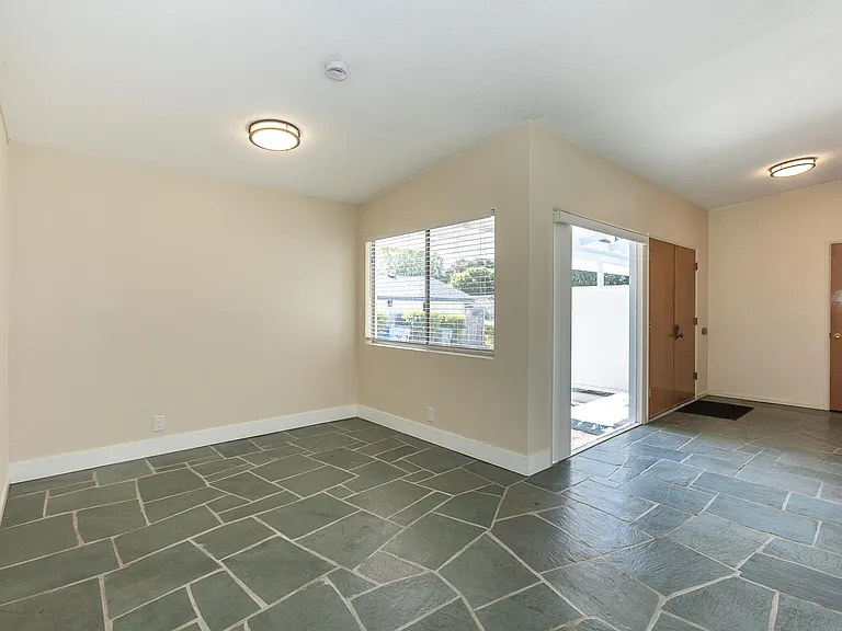 Dining area #1