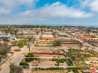 911 Hartzell St, Pacific Palisades, CA 90272