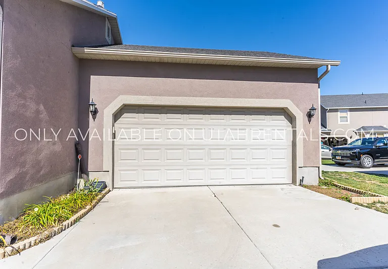 12461 S Mayan St — Photo 3