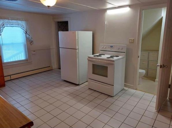 24 Cottage St #B