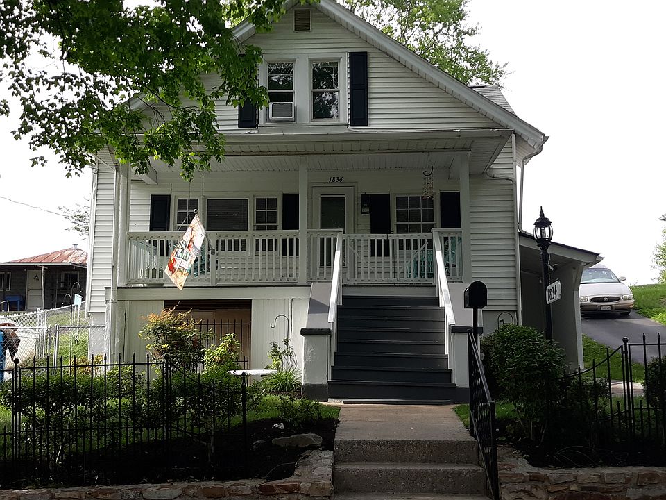 1st image of 1834 Kenwood Blvd SE