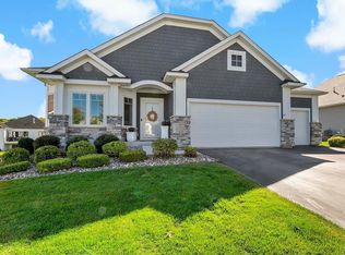 4354 Ginger Dr, Excelsior, MN 55331