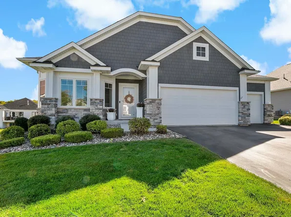 4354 Ginger Dr, Excelsior, MN 55331