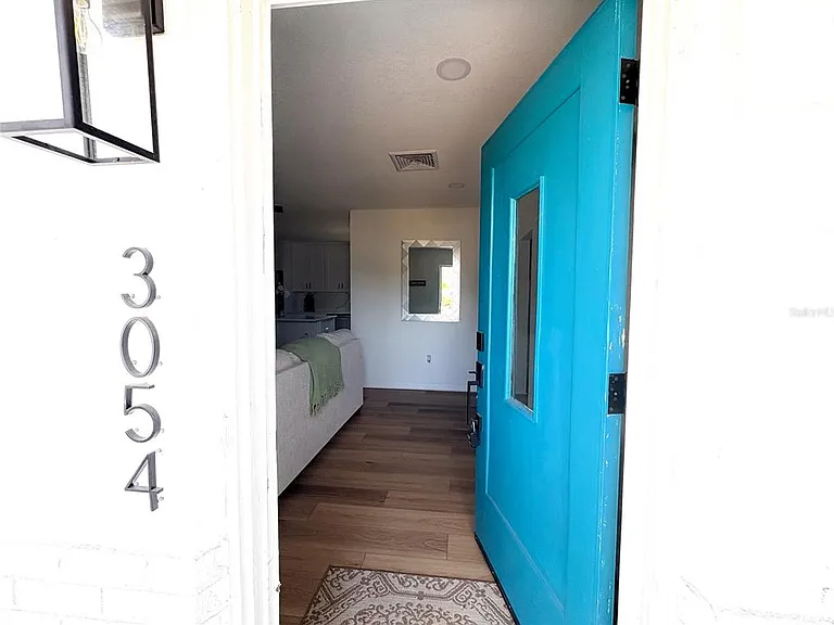 3054 Adrian Ave — Photo 5