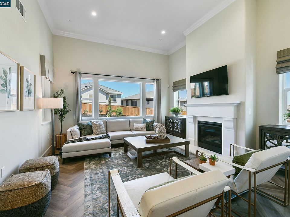 1st image of 3368 Vista Meadows Dr