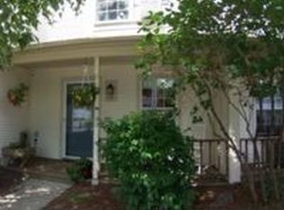 113 Rivers Edge Dr #113, Burlington, VT 05408