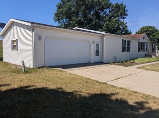804 Millwood Trl, Middleville, MI 49333