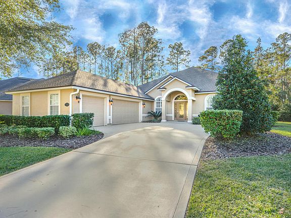 3rd image of 85120 Bostick Wood Dr