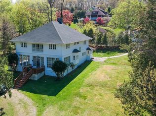 5 Tagliabue Rd, Shoreham, NY 11786