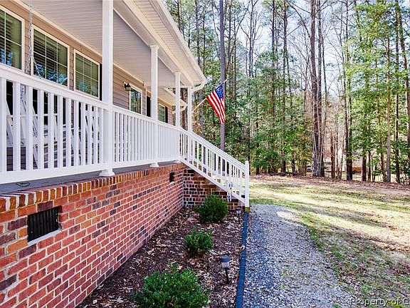 5th image of 3412 Deerwood Ct