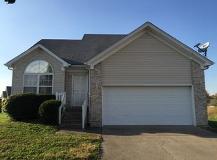 6900 Franklin Farmer Way, Louisville, KY 40229