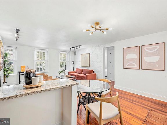 5th image of 1317 Rodman St #2B