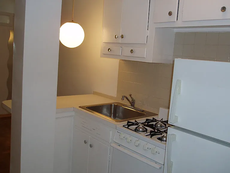 81-14 Baxter Ave #1D — Photo 7