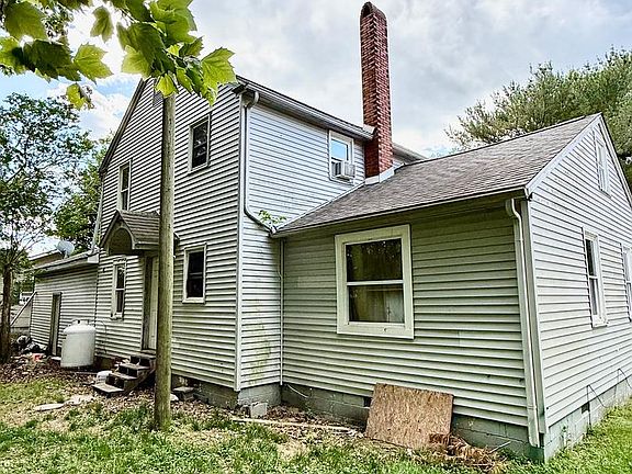4th image of 213 Old Laurel Rd