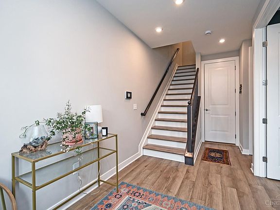 3rd image of 7223 Abington Way