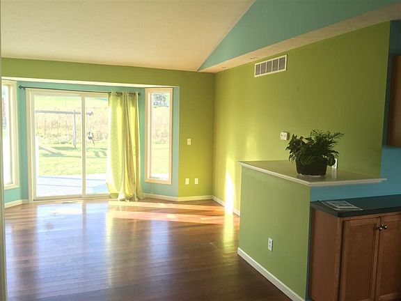 3rd image of 1407 Gauley River Dr